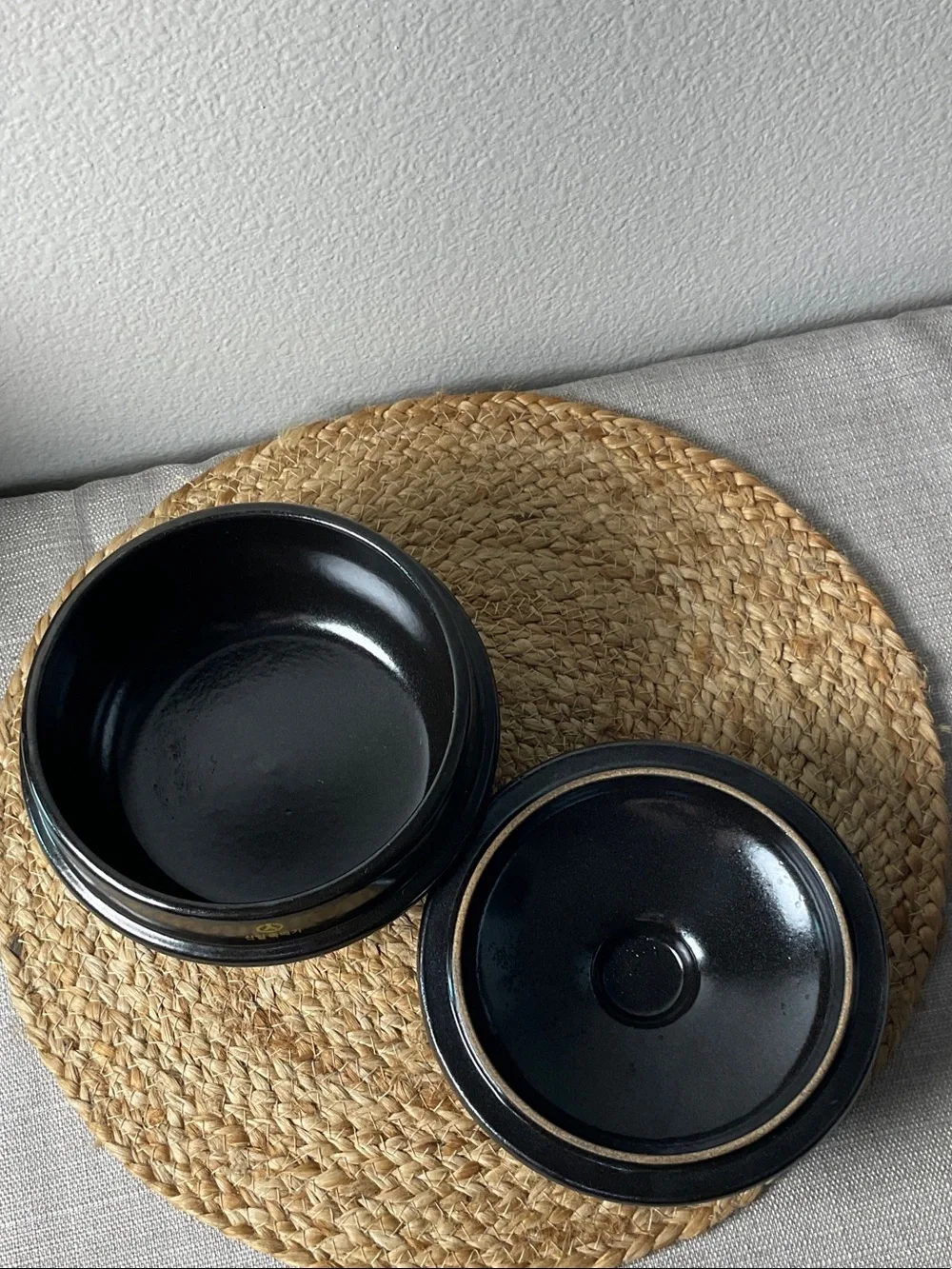 Vintage Korean Shinil Ttukbaegi Clay Pot Set 2 Stoneware Soup Bowls w/Lids